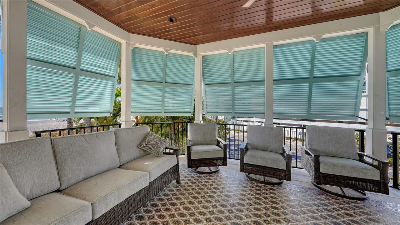 95 52nd Street, Holmes Beach, FL 34217 Photo