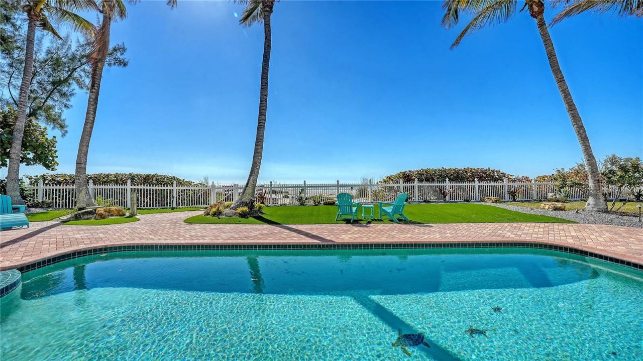 95 52nd Street, Holmes Beach, FL 34217 Photo