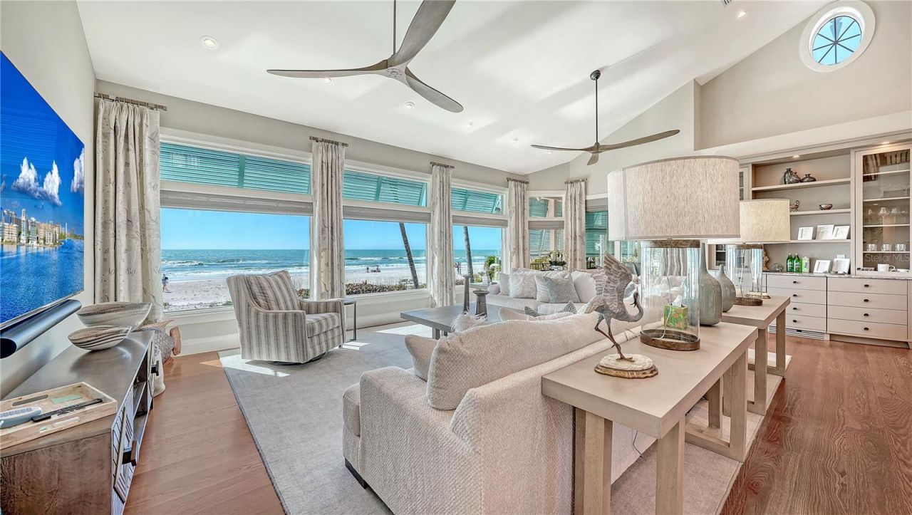 95 52nd Street, Holmes Beach, FL 34217 Photo