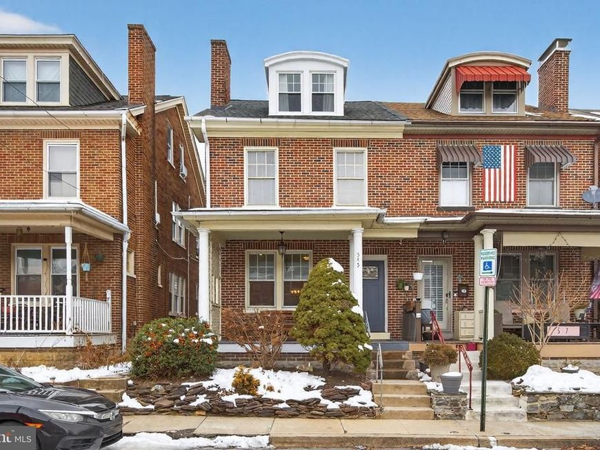 545 Hand Avenue, Lancaster, PA 17602 Main Photo