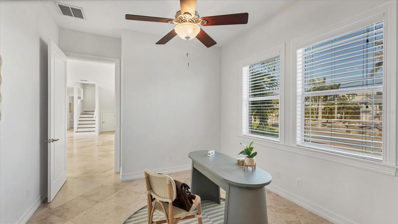 634 Key Royale Drive, Holmes Beach, FL 34217 Photo