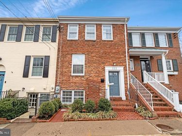 222 GREEN STREET, ALEXANDRIA, VA 22314
