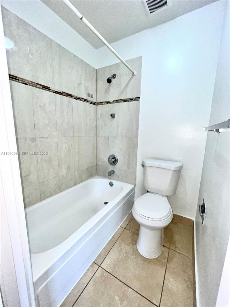 13725 SW 84th St, Unit A, Miami, FL 33183 Photo