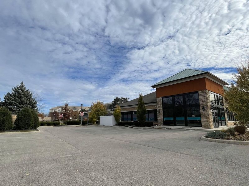 572-576 Metro Place N, Unit 576, Dublin, OH 43017 Photo 2
