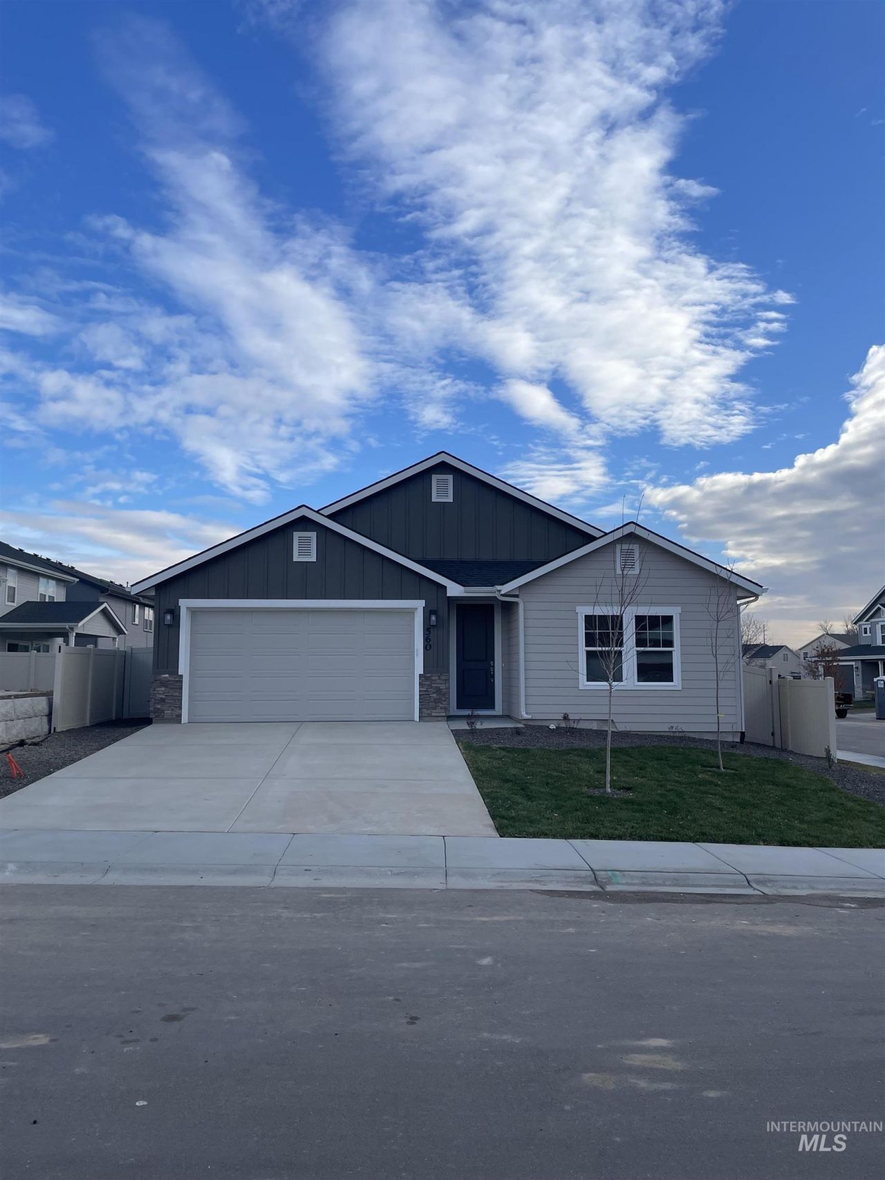 498 S Bobby Way, Kuna, ID 83634 Main Photo