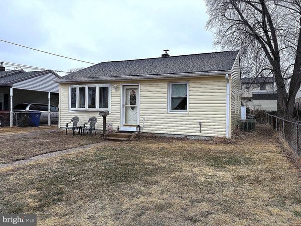 805 CROZIER AVENUE, NATIONAL PARK, NJ 08063