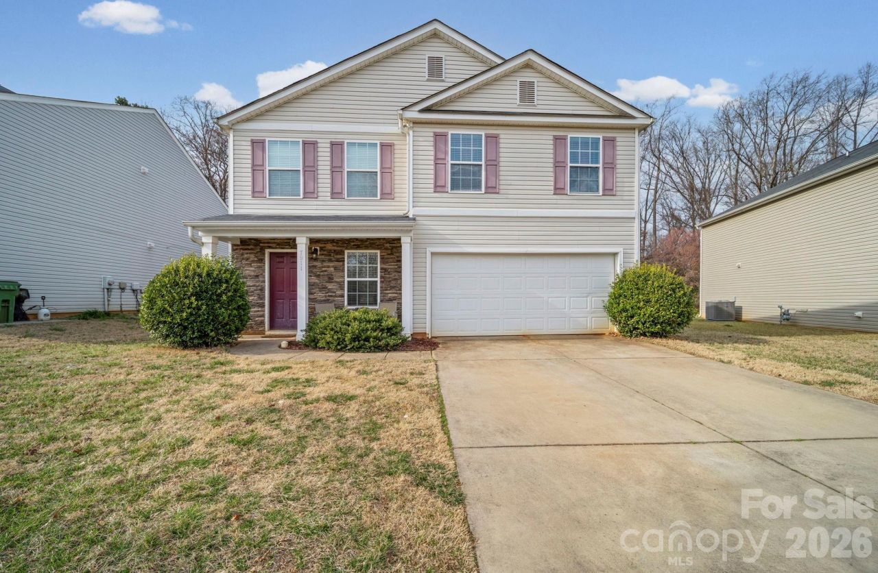 7911 Rusty Plow Court, Charlotte, NC 28216 Main Photo