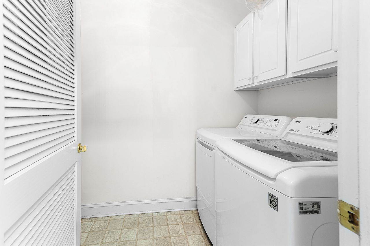 6010 Windsor Green Way  Photo 15