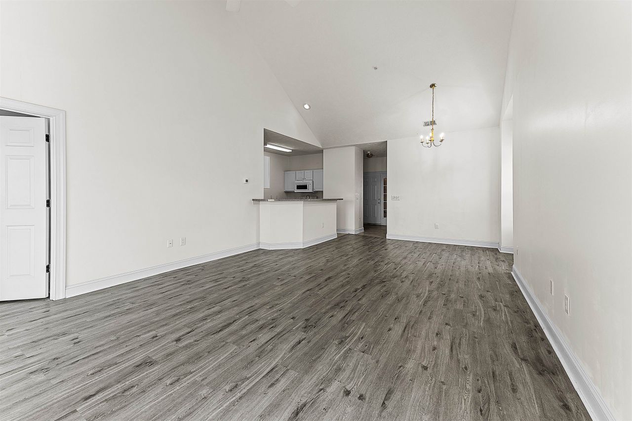 6010 Windsor Green Way  Photo 16