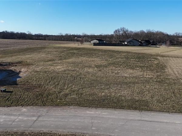 8635 Aidan Way, Troy, IL 62294