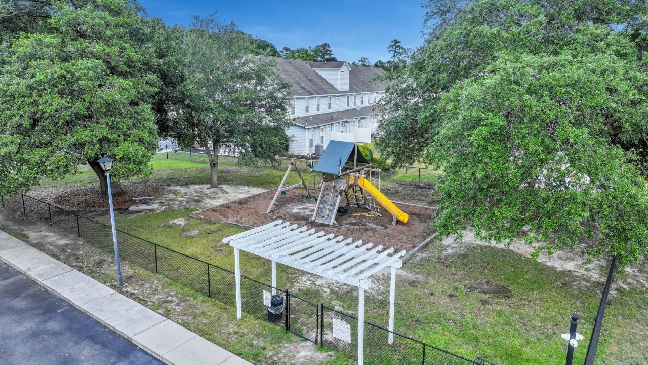 905 Hemingway Circle Photo 28