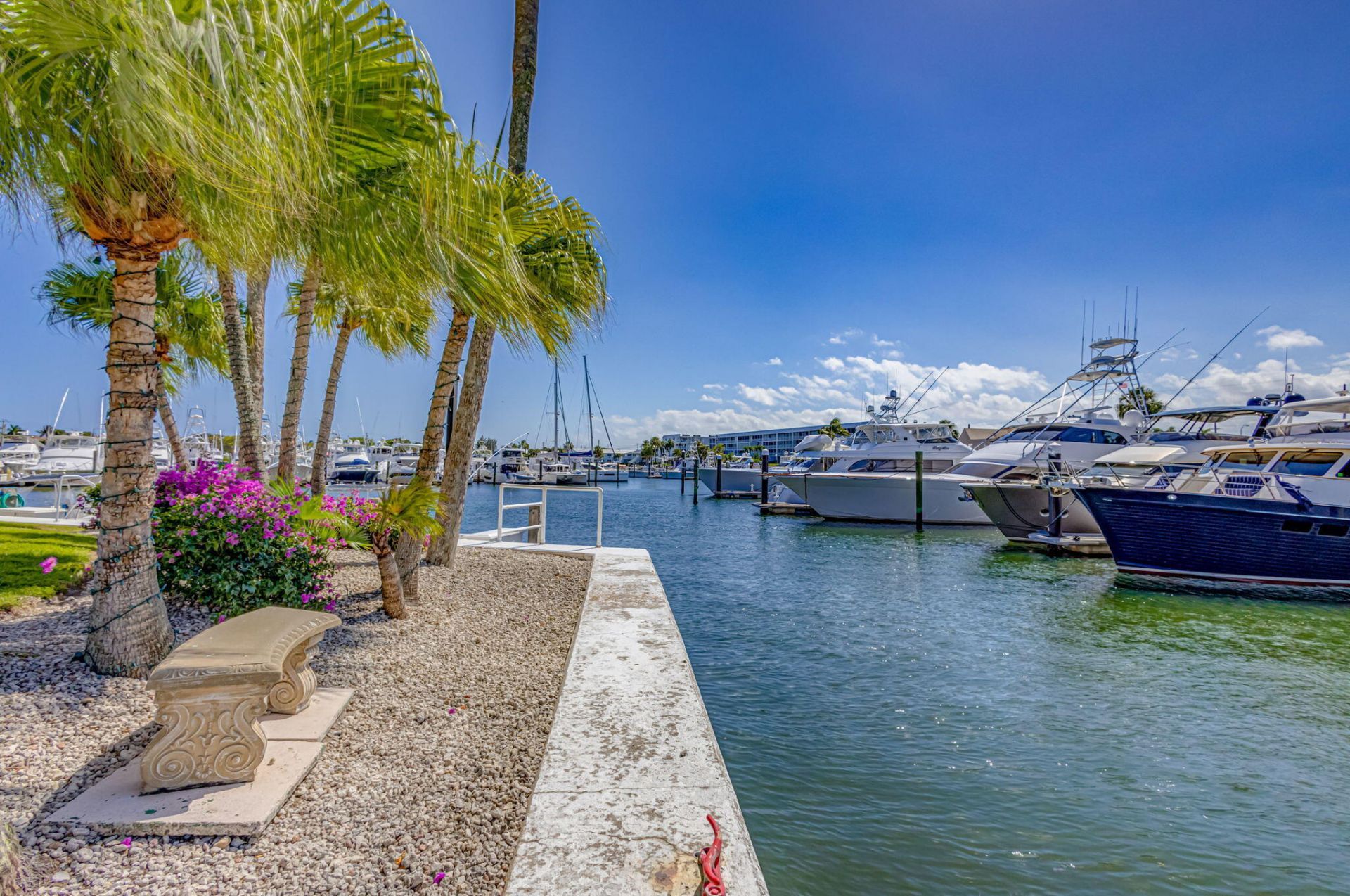 28 Yacht Club Drive, Unit 309, North Palm Beach, FL 33408 Photo