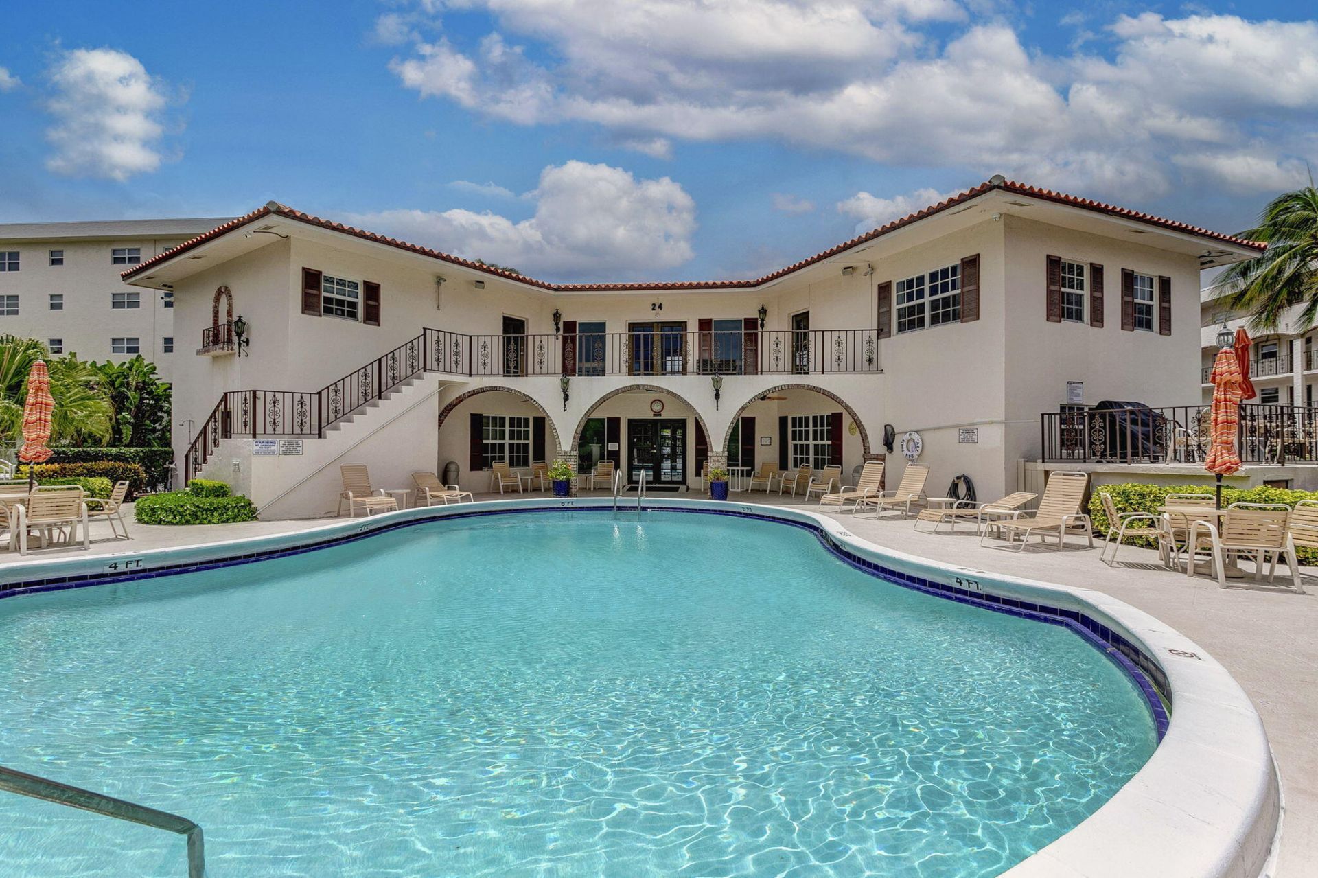 28 Yacht Club Drive, Unit 309, North Palm Beach, FL 33408 Photo