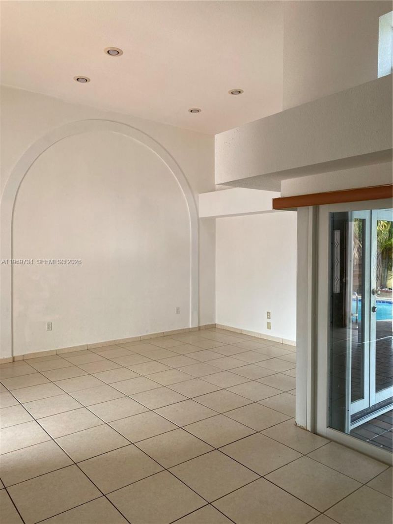 720 NW 123rd Ave, Miami, FL 33182 Photo