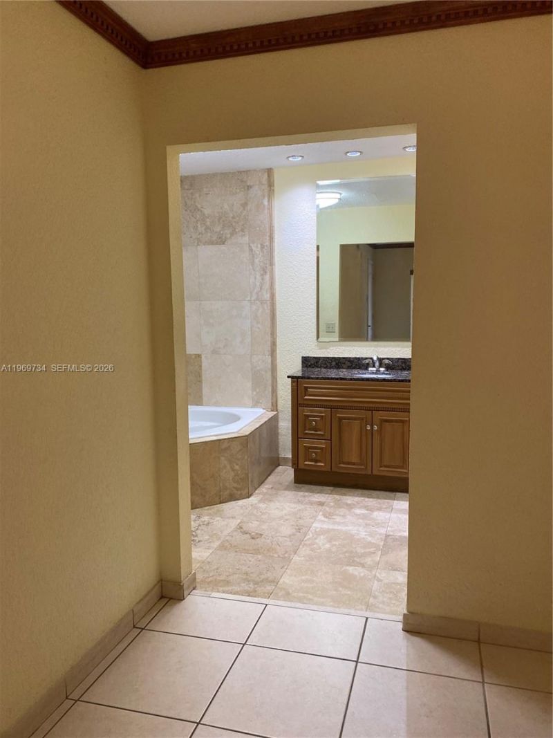 720 NW 123rd Ave, Miami, FL 33182 Photo