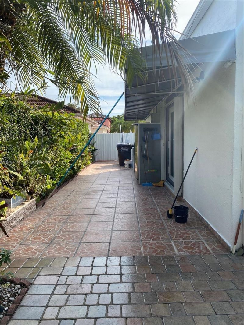 720 NW 123rd Ave, Miami, FL 33182 Photo