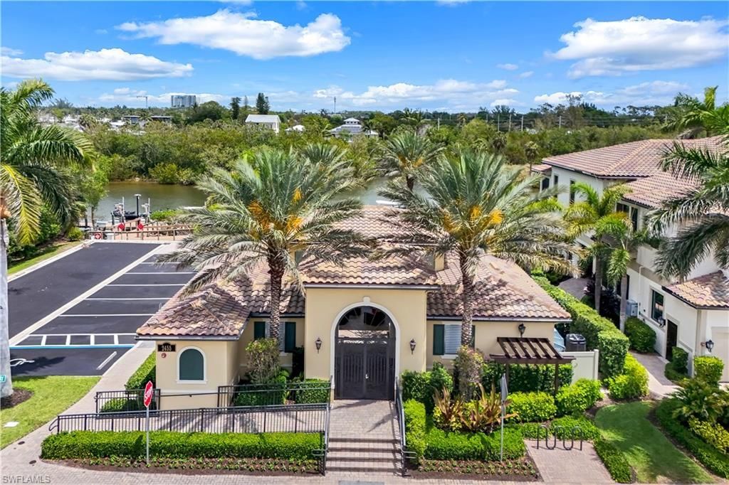 2472 Breakwater Way, Unit 11102, Naples, FL 34112 Photo