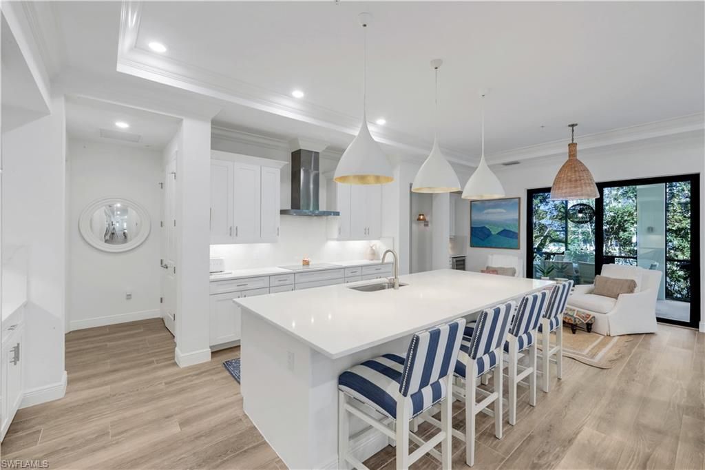2472 Breakwater Way, Unit 11102, Naples, FL 34112 Photo