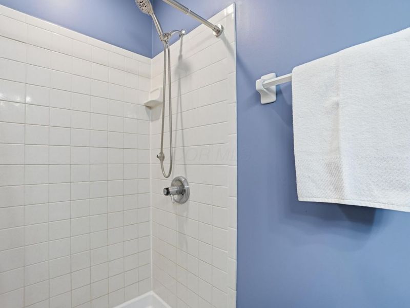 4500 Woodstream Drive, Columbus, OH 43230 Photo 26