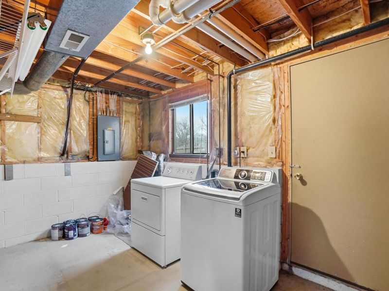 4500 Woodstream Drive, Columbus, OH 43230 Photo 39