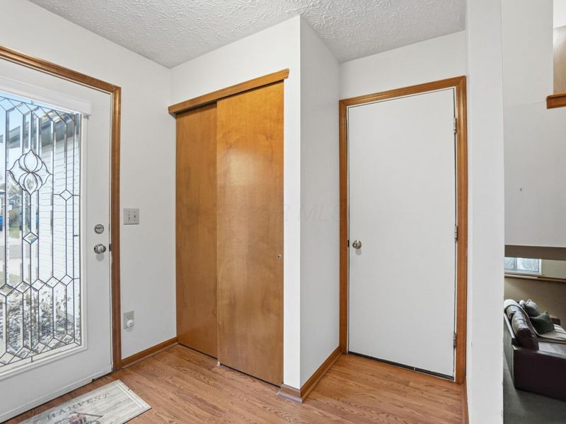 4500 Woodstream Drive, Columbus, OH 43230 Photo 5