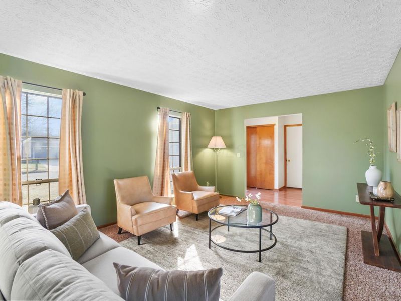 4500 Woodstream Drive, Columbus, OH 43230 Photo 8