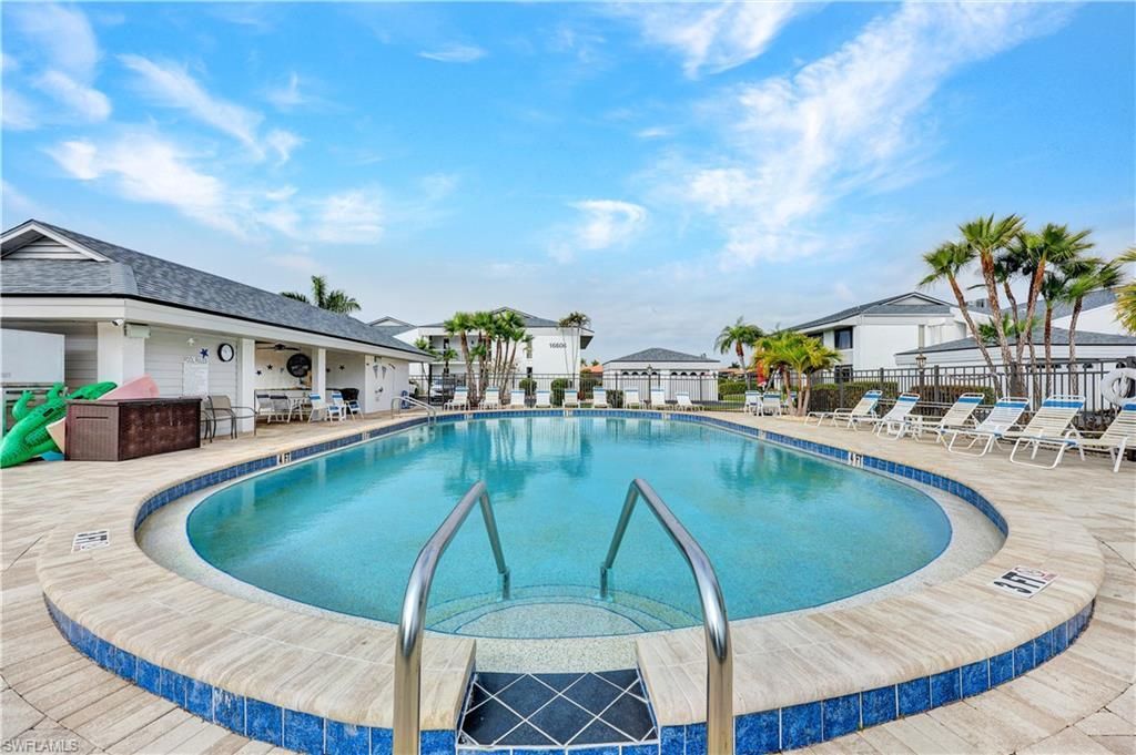 16580 Waters Edge Ct, Unit 102, Fort Myers, FL 33908 Photo