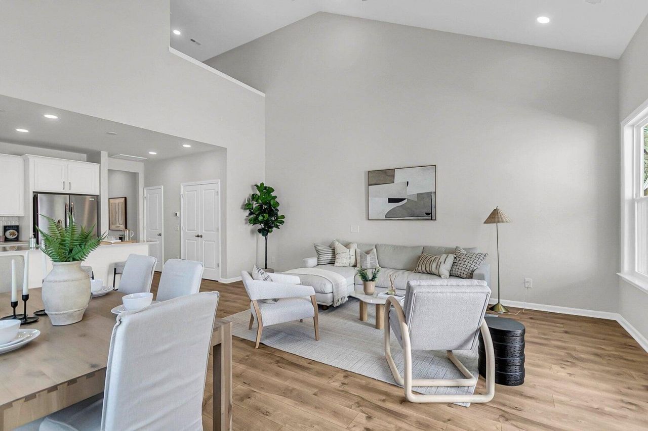 741 Alma Square Drive Photo 21