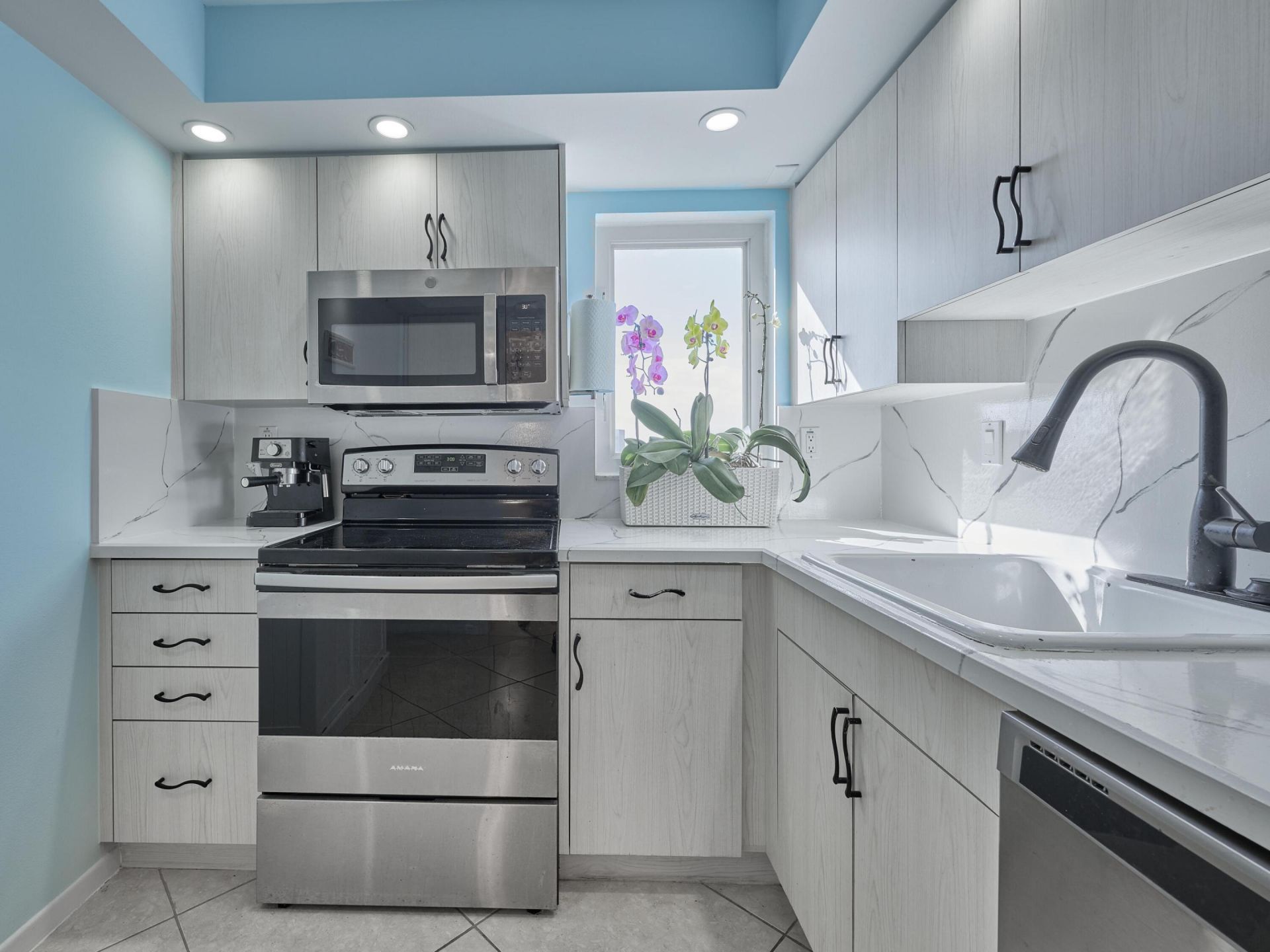 3215 S Ocean Boulevard, Unit 702, Highland Beach, FL 33487 Photo