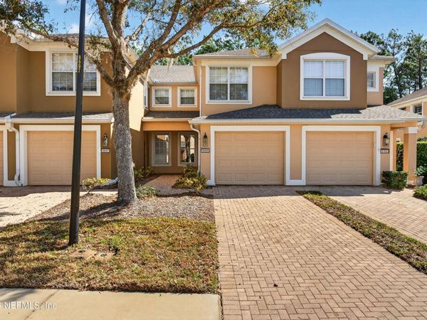 8699 LITTLE SWIFT Circle, Unit 25G, Jacksonville, FL 32256