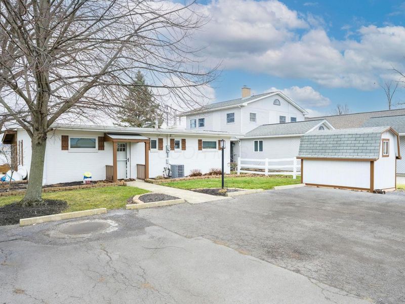 9833 Lake Breeze Drive, Belle Center, OH 43310 Photo 12