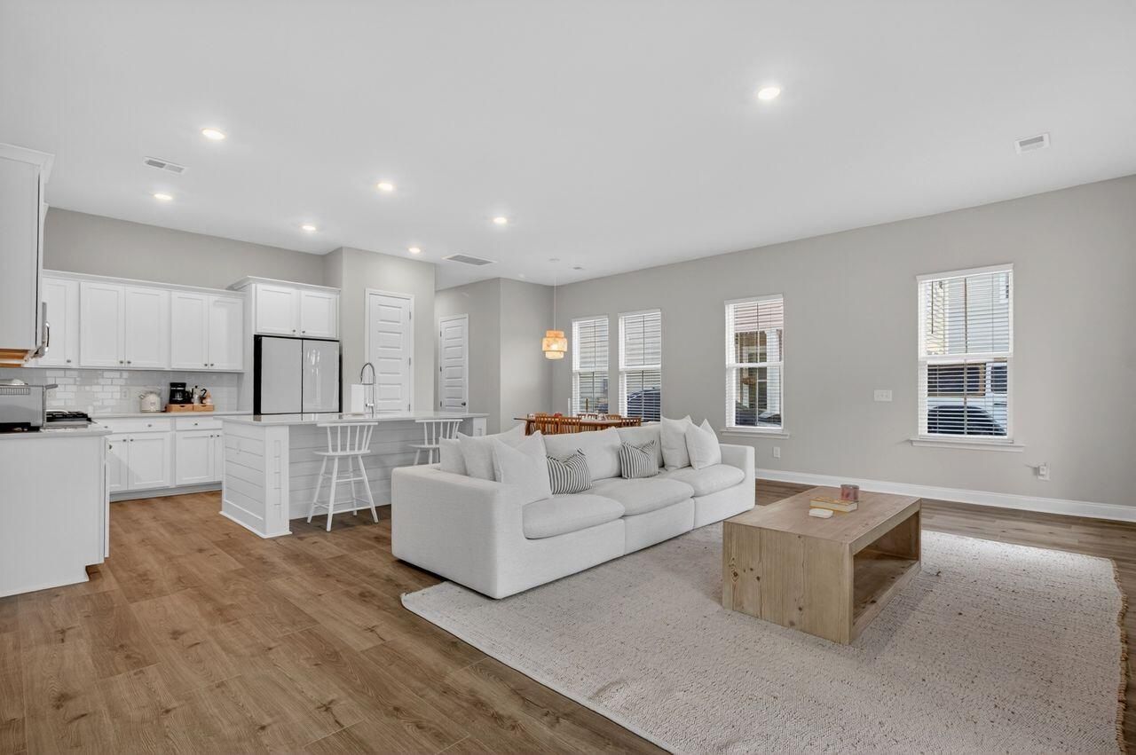 129 River Wind Way Photo 16