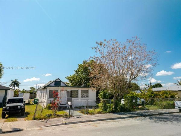 11750 SW 222nd St, Miami, FL 33170