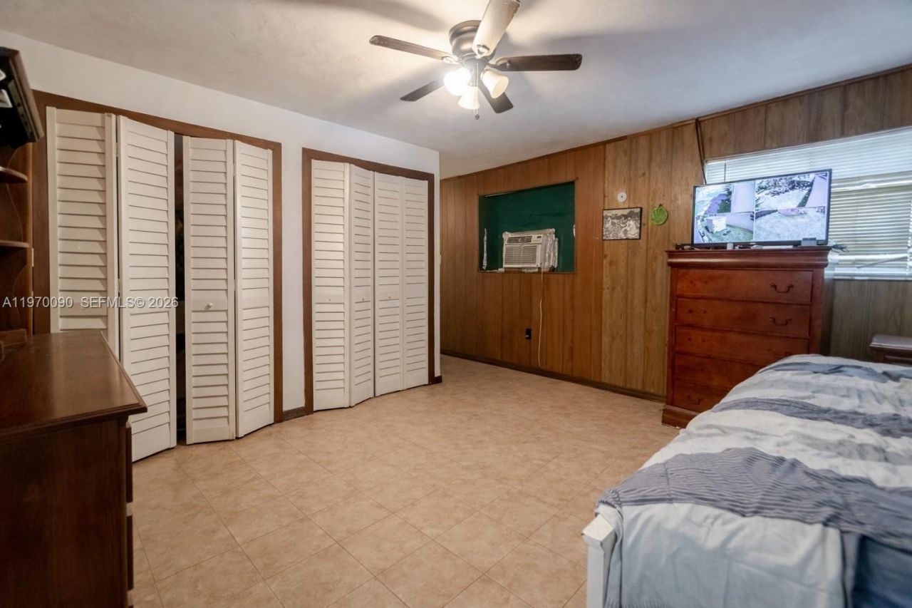 11750 SW 222nd St, Miami, FL 33170 Photo