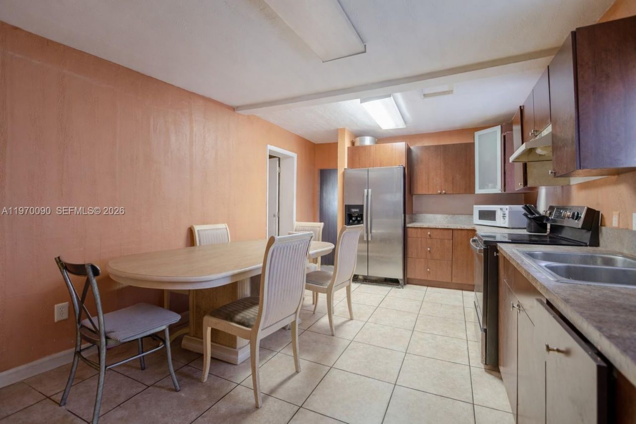 11750 SW 222nd St, Miami, FL 33170 Photo