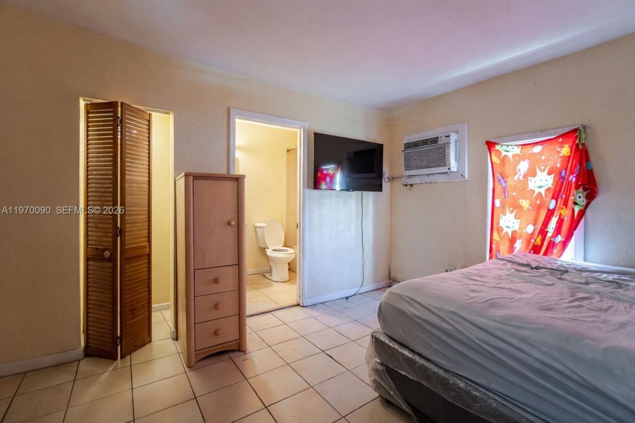 11750 SW 222nd St, Miami, FL 33170 Photo