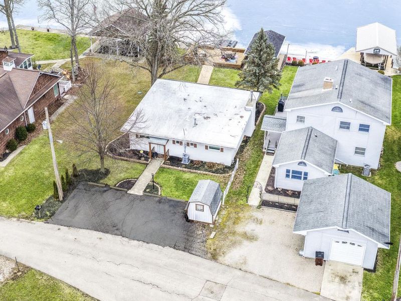 9833 Lake Breeze Drive, Belle Center, OH 43310 Photo 5