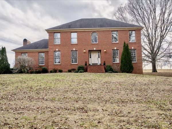 3115 Waynesboro Hwy , Lawrenceburg, TN 38464