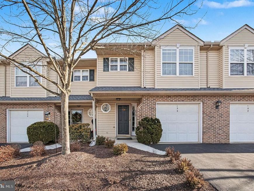 156 Sparrow Road, Hummelstown, PA 17036 Main Photo