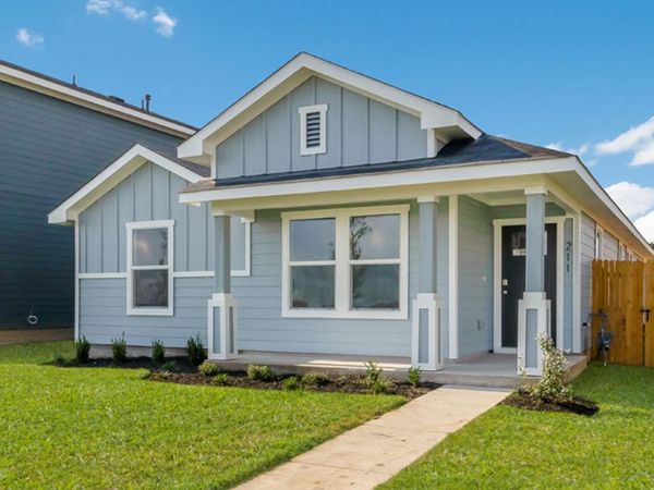 306 CONSTANZA TRL, Bastrop, TX 78602