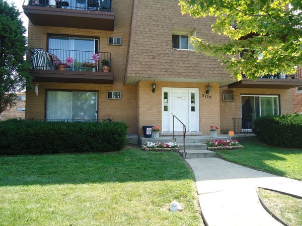 8139 W 83rd Place, Unit 1E, Justice, IL 60458