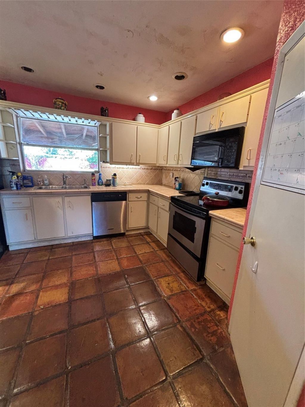 9261 SW 68th Street, Miami, FL 33173 Photo