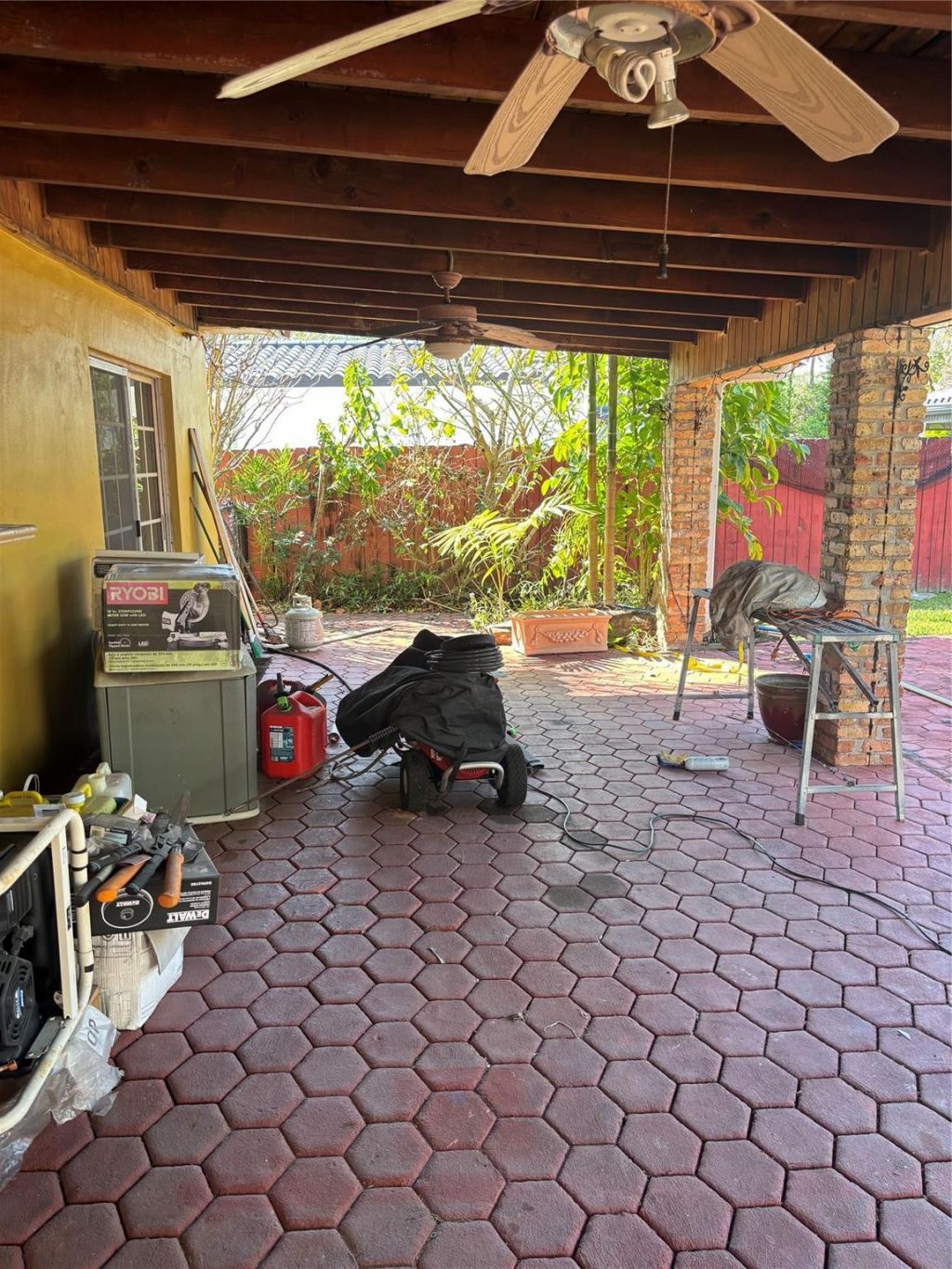 9261 SW 68th Street, Miami, FL 33173 Photo