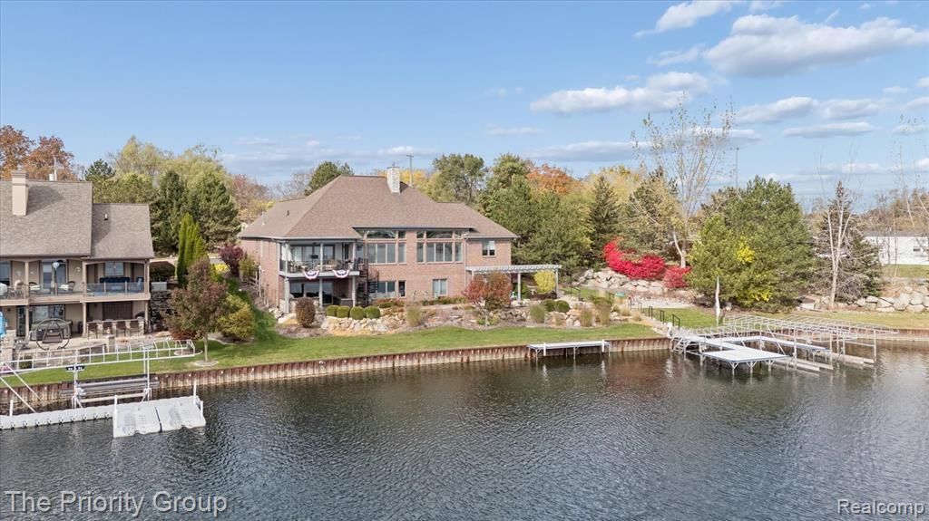 11467 Bay Shore Drive, Fenton, MI 48430 Main Photo