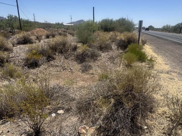 N N N New River Road Road, Unit '_', Phoenix, AZ 85087