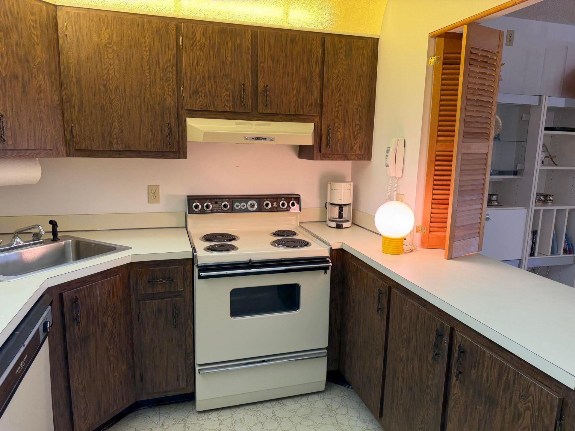 3530 Pine Needle Drive, Unit C-2, Greenacres, FL 33463 Photo
