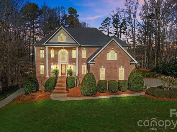 1009 Honors Court, Waxhaw, NC 28173