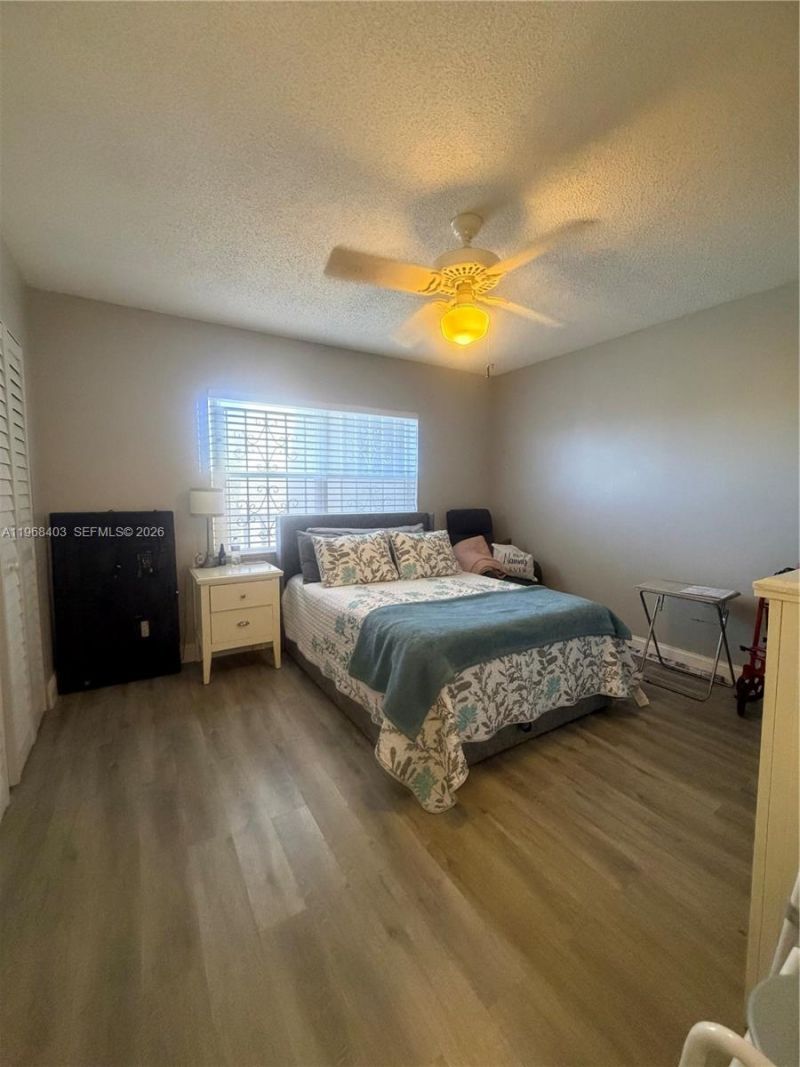 9201 Sunrise Lakes Blvd, Unit 302, Sunrise, FL 33322 Photo