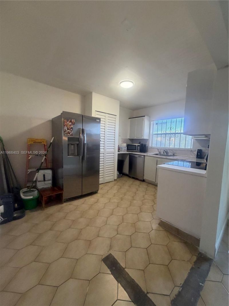 9201 Sunrise Lakes Blvd, Unit 302, Sunrise, FL 33322 Photo