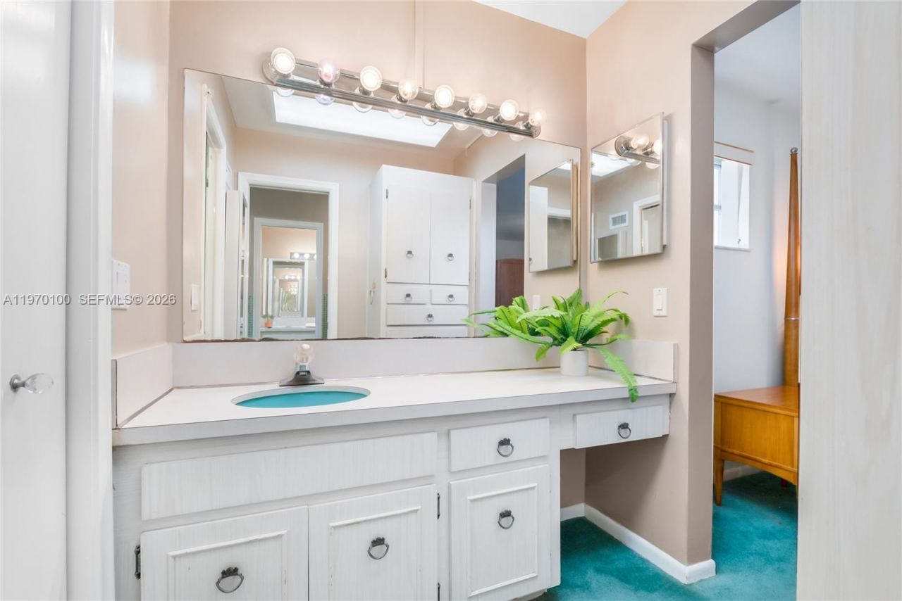 4931 Madison St, Hollywood, FL 33021 Photo